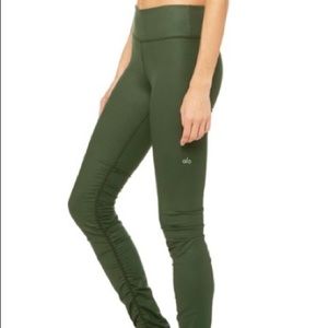 Alo Yoga Leggings